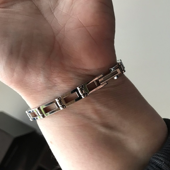 Gucci watch pink - Picture 2 of 5